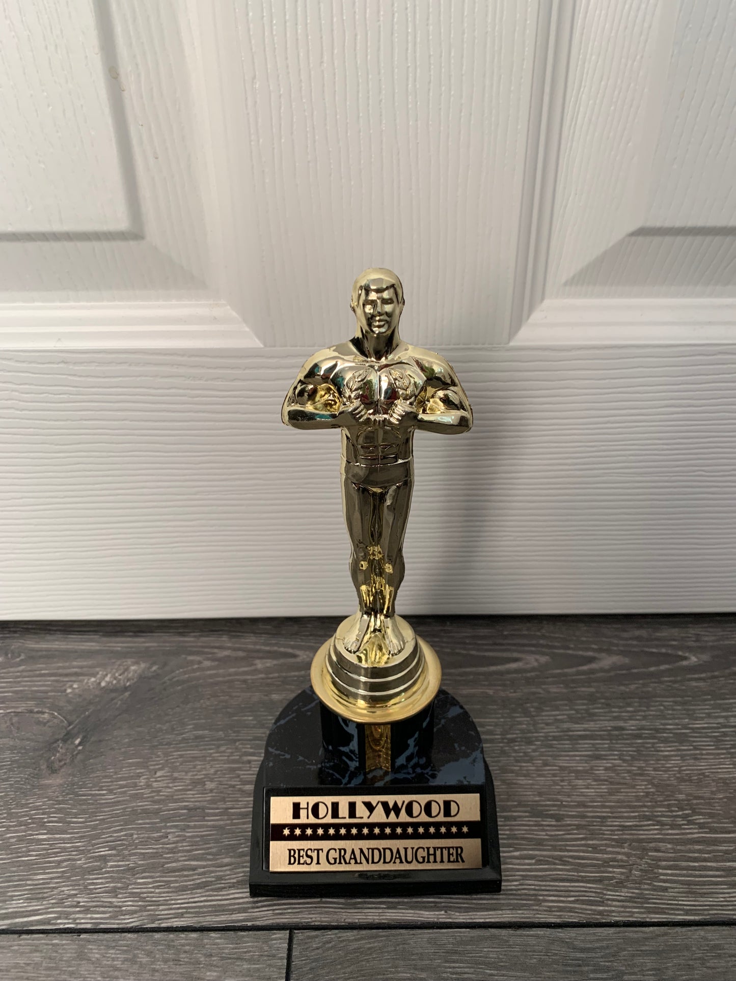 Oscar Hollywood Award Trophy Replica -Best Granddaughter